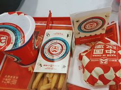 -塔斯汀中国汉堡(浦东绿地东海岸店)