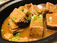 -山明水秀大饭店