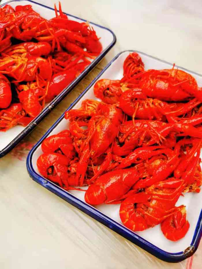 友锅卤虾(白沙洲店)-"刚开业的一家,看着离家里近就过去尝尝了.