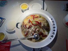 -江渔儿酸菜鱼(奥园广场金发购物中心店)
