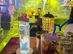 -喜鹊音乐酒馆(西街店)