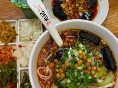 -湘人龙记老长沙米粉(鸟巢店)