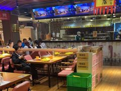 大堂-喝丢一只鞋海鲜烧烤·海肠捞饭(市场店)