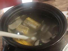 -香山湖家家宴(中山陵店)
