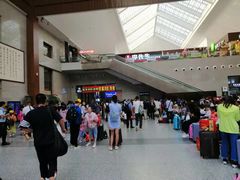 -曲阜东站