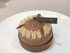 -法桐蛋糕·手作面包(万达公馆店)