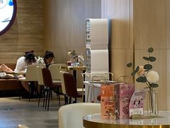 大堂-哈根达斯(国瑞店)