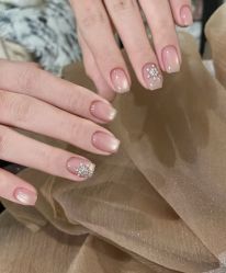 -雪儿·YuKi美甲美睫皮肤管理Salon