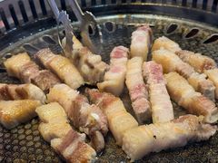 -豚豚猪村烤肉·韩国烤肉(总店)