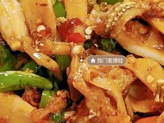 -鸿顺老铁锅美蛙鱼府(解放碑店)