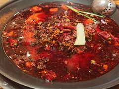 -旧街市鲜货老火锅(大光路店)