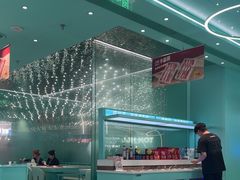 -季季红火锅(柳州城中万达二店)
