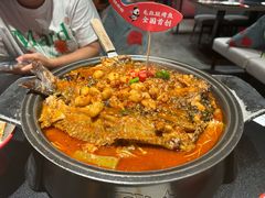-辣尚瘾·烤鱼·新川菜(牡丹园直营店)