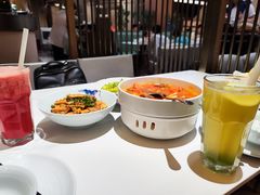 -楚山晓·湖北菜(武汉光谷K11店)