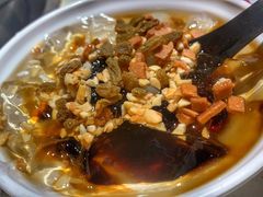 红糖冰粉-钢管厂歆瑞源油卤串串香(春熙路太古里店)