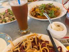 -汗腾格里·风味餐厅(新疆驻京办店)