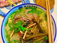 -镇南锅盖面馆(解放路店)