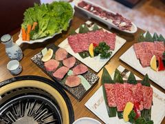-炼火烤肉店