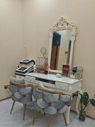 -美肤盾祛痘·问题肌头疗管理中心