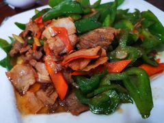 -溢心园香河肉饼总店