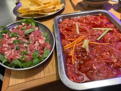 -洱火云南酸菜牛肉火锅(石景山当代商城店)