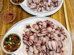 -鱿遍天下·20年夜宵地标大排档(东风路店)