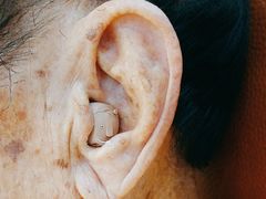 -海之声助听器 瑞士峰力直营中心(华麟大厦店)