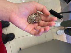 -左庭右院鲜牛肉火锅(浦江欢乐颂店)