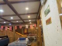 -雪熊哈尔滨烧烤·精酿啤酒·砂锅(中央胜境店)