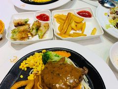 -汤姆家的牛排意面披萨(融创茂店)