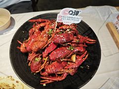 -巴厘龙虾·榜首油焖大虾(音乐学院·沿江酒馆店)