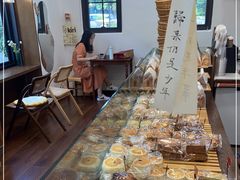 面包甜点陈列柜-富贵面包公司(运河店)