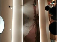 -蜜桃餐厅·伴山(湖滨商业街店)