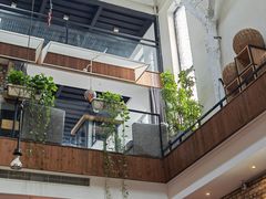 -苹果树下艺术餐厅(宋庄店)