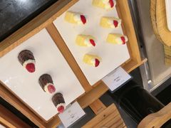 -圣丰索菲特·2 On 988 Café 自助餐厅