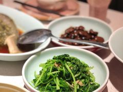 邹山腐皮鸡毛菜-竹外桃花·江南小酒馆(SKP·S店)