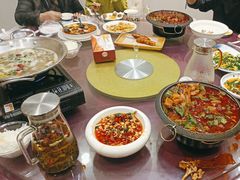 -壹号院音乐餐厅•烤全羊•新疆菜(浐灞店)