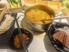 -呷哺呷哺 黄金牧场 (新中关购物中心店)