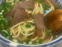 牛骨清汤牛肉面-白金成(珠江路店)