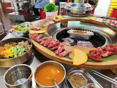 -玄希浪漫厨房·韩料烤肉(湖滨银泰in77店)