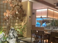 大堂-蜜桃餐厅·伴山(湖滨商业街店)