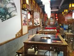 大堂-渝大狮毛肚老火锅(普陀店)