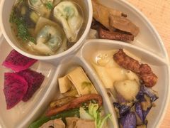 -素满香·全民食养自助(长宁龙之梦店)