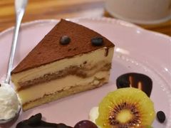 -Rabbit Cafe私房西餐甜点咖啡(栖霞路店)