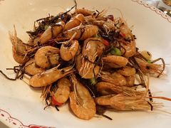 -品悦酒店(三林古镇店)