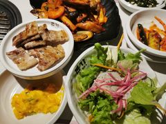 餐前小菜-本家韩国烤肉(青岛万象城店)