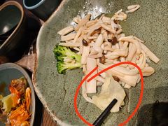 橄榄油炒杂菌-安南越南餐厅(青岛万象城店)