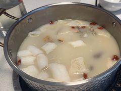 -煲王粤菜餐厅(中侨中心店)