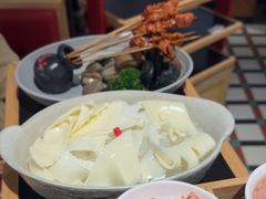 -廖掌柜·重庆鲜货火锅(上海首店)