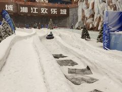 -长沙湘江冰雪世界